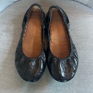 Size 9 Obsidian Black Tieks in great used condition.